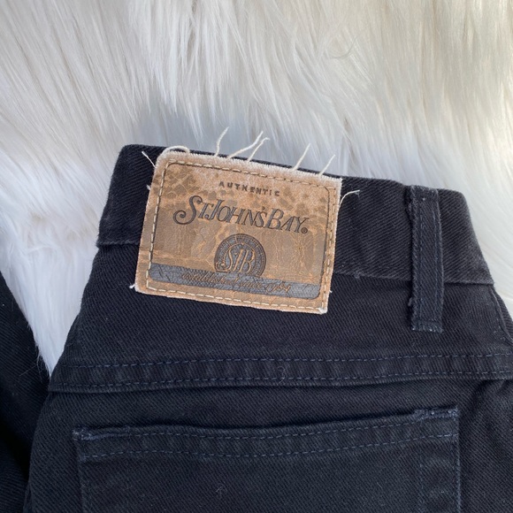 SOLD / VINTAGE • black high waisted jeans - Picture 3 of 8